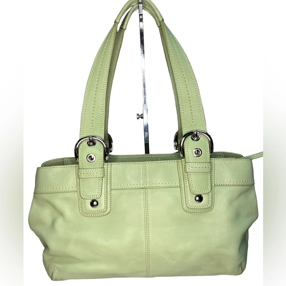 Coach Soho Pleated Leather Bag - Picture 2 of 16